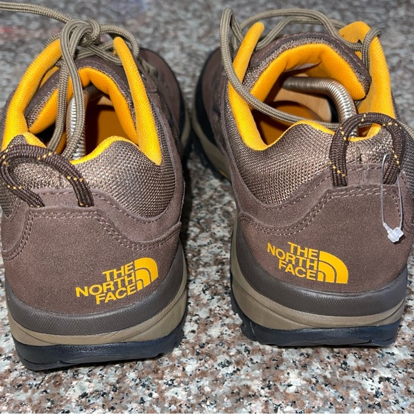 The North Face Mens Hiking 🥾 shoes - Picture 9 of 9